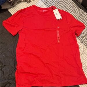 Tommy Hilfiger Men's Bright Red Short Sleeve Tee